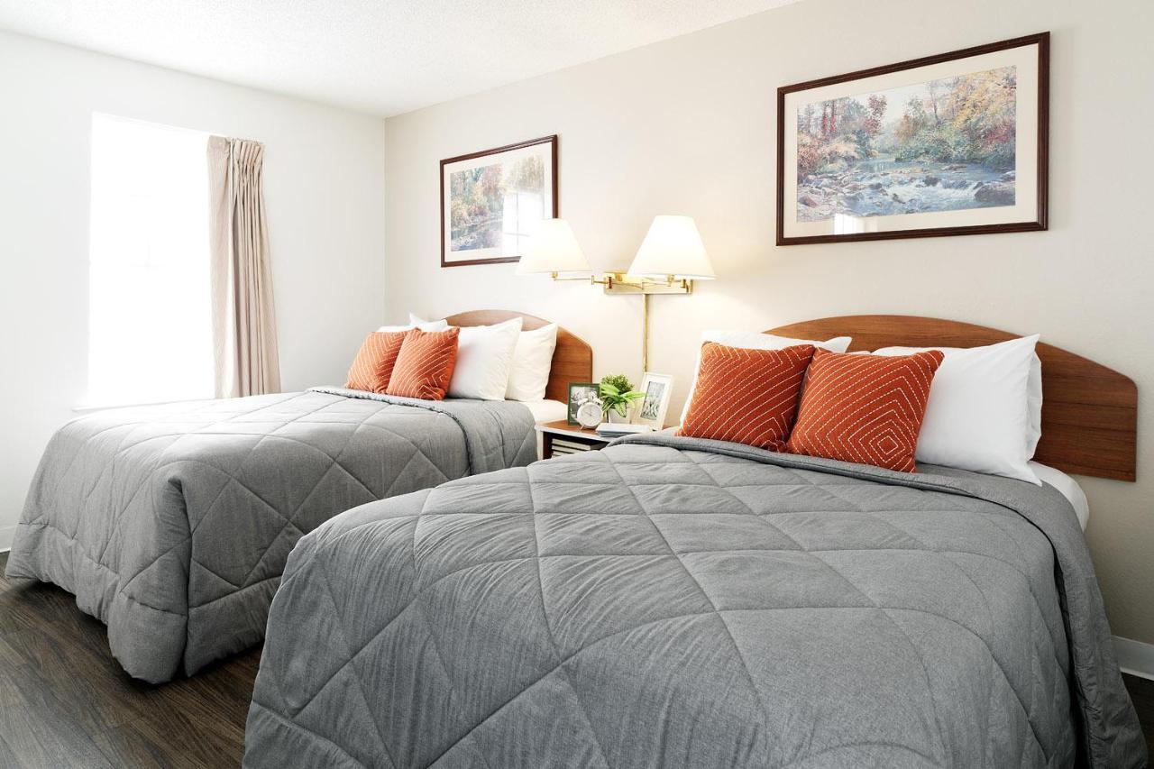 Intown Suites Extended Stay Newport News Va - City Center Exterior photo