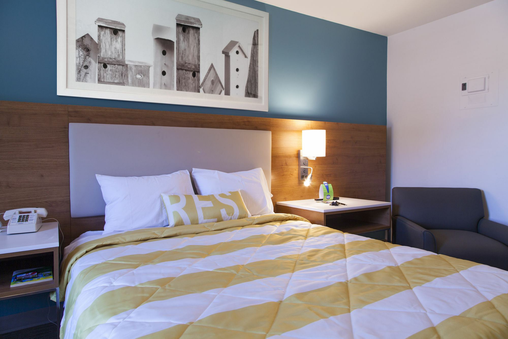Intown Suites Extended Stay Newport News Va - City Center Exterior photo