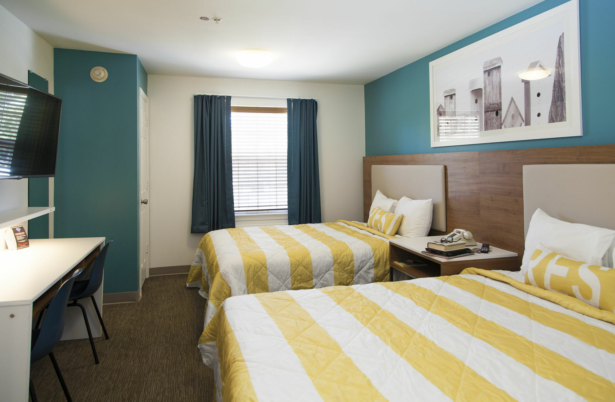 Intown Suites Extended Stay Newport News Va - City Center Exterior photo