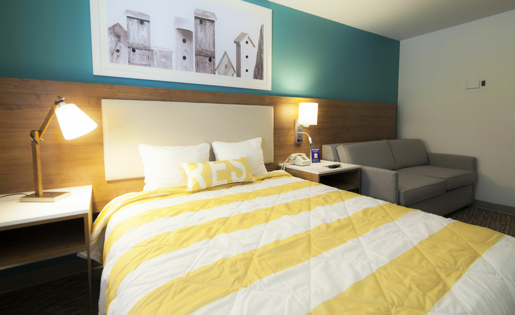 Intown Suites Extended Stay Newport News Va - City Center Exterior photo